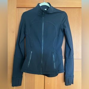 Lululemon Define Jacket Size 6 no tags never worn.